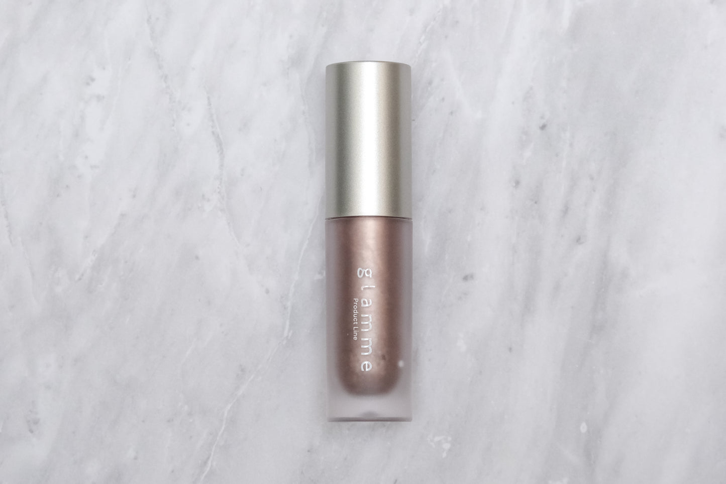 liquid eye shadow taupe chic